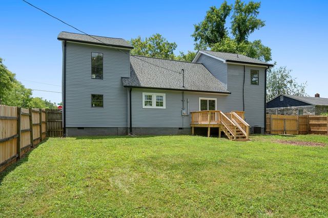 698 Chambers St, Gallatin, TN 37066