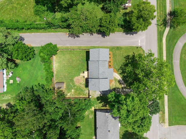 698 Chambers St, Gallatin, TN 37066