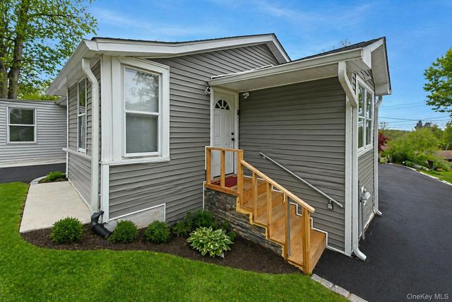 19 Beverly Trail, Monroe, NY 10950