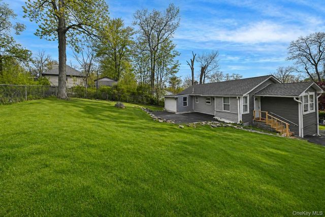 19 Beverly Trail, Monroe, NY 10950