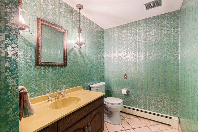 18 Edgewood Drive, Seneca Falls, NY 13148