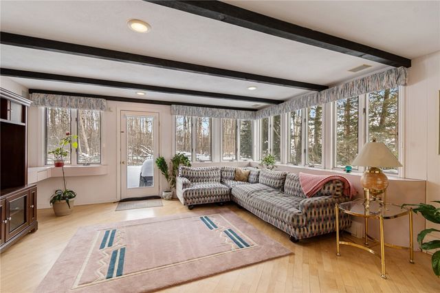 18 Edgewood Drive, Seneca Falls, NY 13148