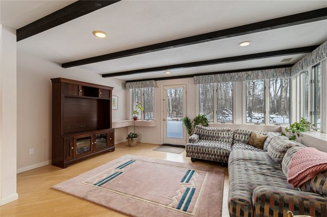 18 Edgewood Drive, Seneca Falls, NY 13148