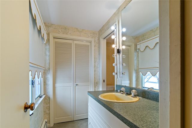 18 Edgewood Drive, Seneca Falls, NY 13148