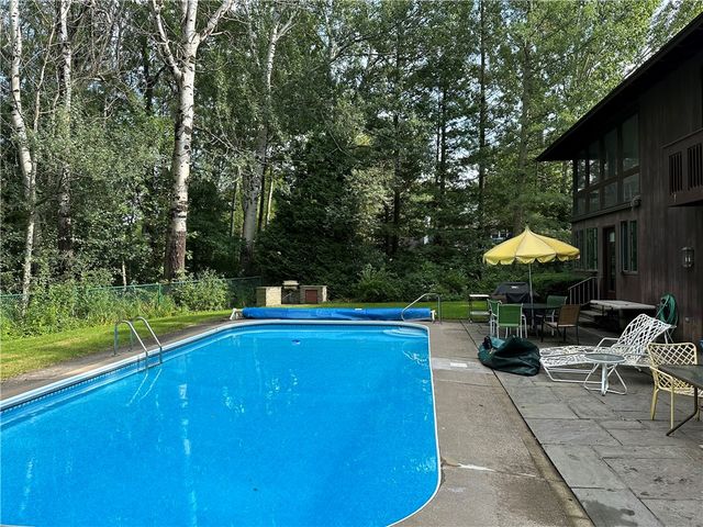 18 Edgewood Drive, Seneca Falls, NY 13148