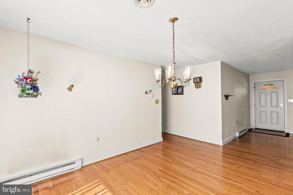 Image 11 of property listing at 3927 FEDERAL HILL RD, Jarrettsville, MD 21084