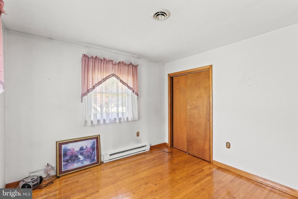 Image 16 of property listing at 3927 FEDERAL HILL RD, Jarrettsville, MD 21084