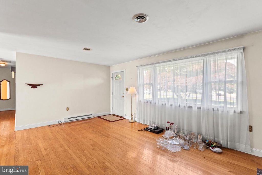 Image 8 of property listing at 3927 FEDERAL HILL RD, Jarrettsville, MD 21084