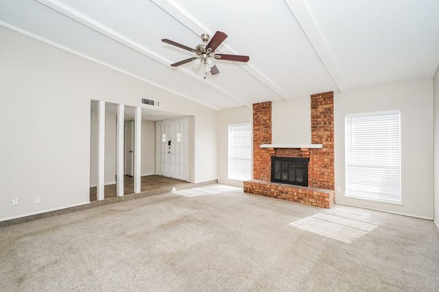 7516 Four Winds Drive, Fort Worth, TX 76133