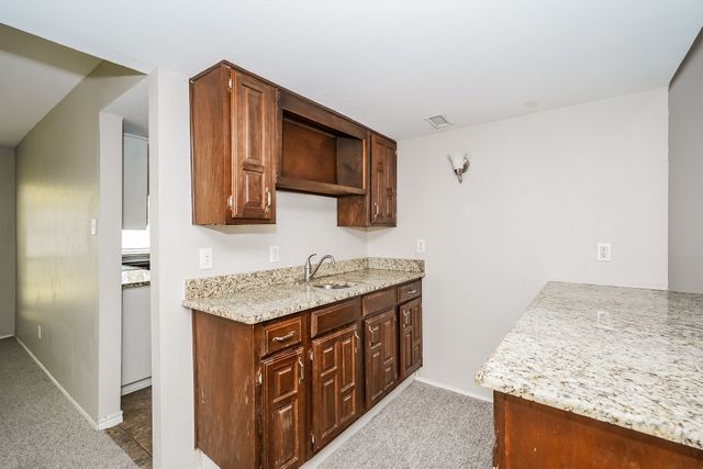 7516 Four Winds Drive, Fort Worth, TX 76133