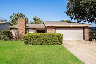 7516 Four Winds Drive, Fort Worth, TX 76133