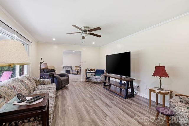 364 Dana Drive, Catawba, SC 29704