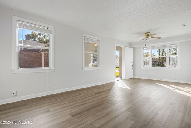 3339 SYLVIA Street, Jacksonville, FL 32207