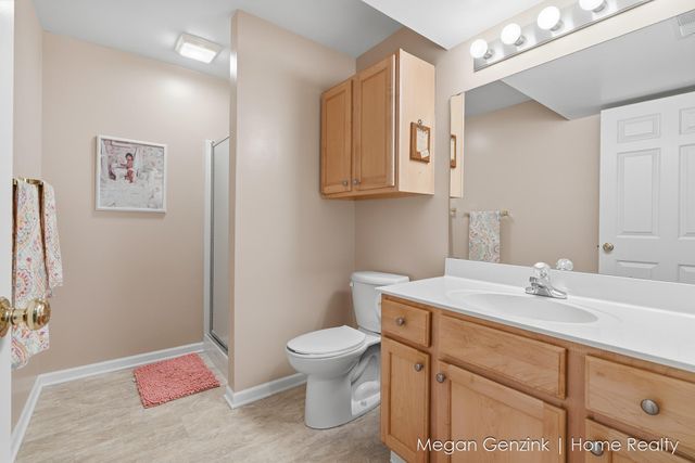 933 Amber View Drive Sw, Byron Twp, MI 49315