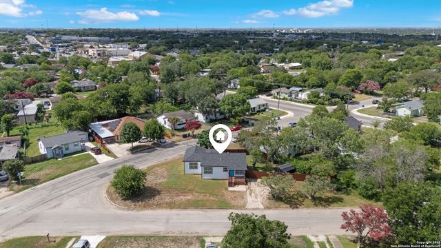 322 Glamis, San Antonio, TX 78223