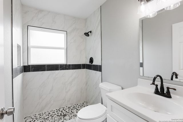 322 Glamis, San Antonio, TX 78223