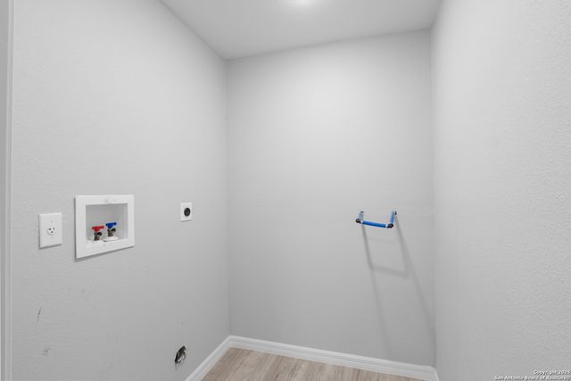 322 Glamis, San Antonio, TX 78223