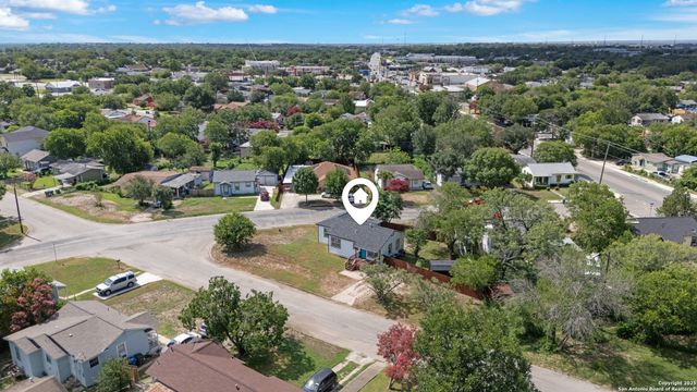 322 Glamis, San Antonio, TX 78223