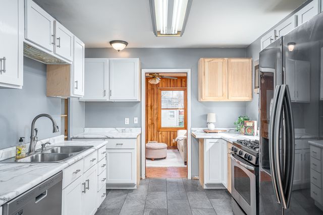 3127 Homestead Avenue, Davenport, IA 52802