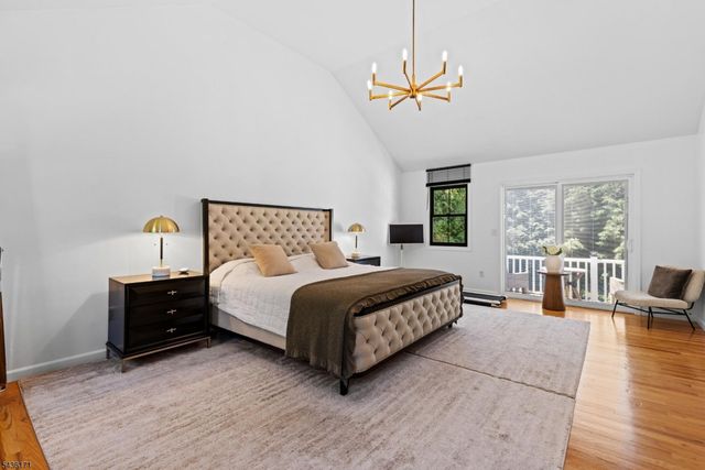 502 Closter Dock Rd, Closter Boro, NJ 07624