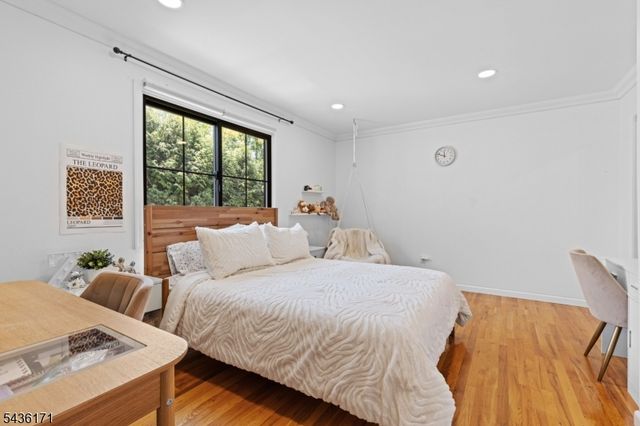 502 Closter Dock Rd, Closter Boro, NJ 07624