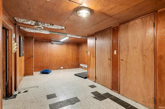 1501 N Huey Street, South Bend, IN 46628