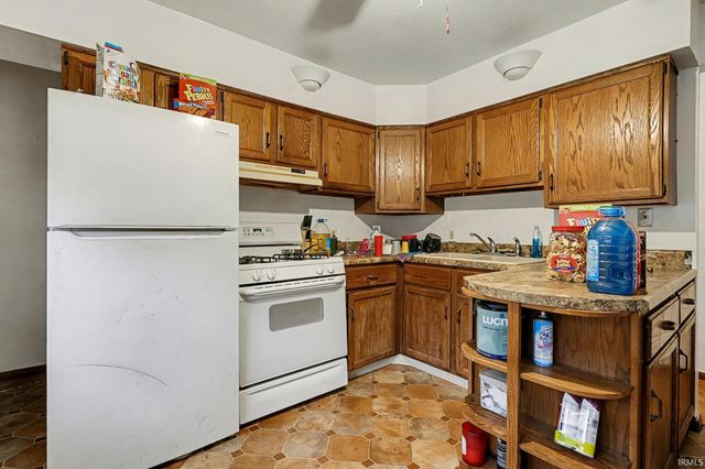 1501 N Huey Street, South Bend, IN 46628