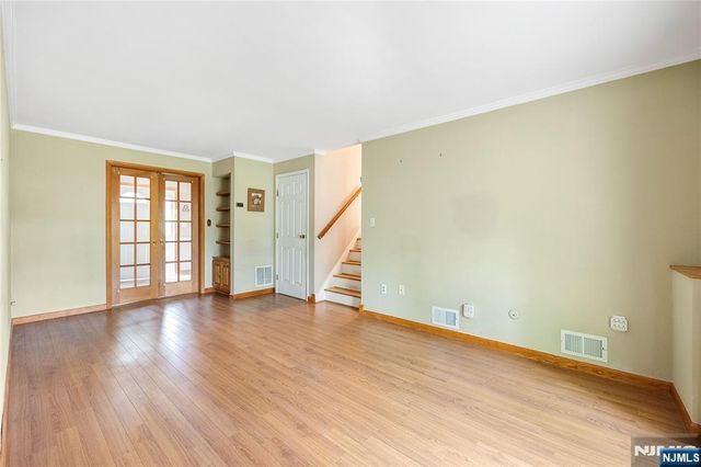 18 Dogwood Court, Westwood, NJ 07675