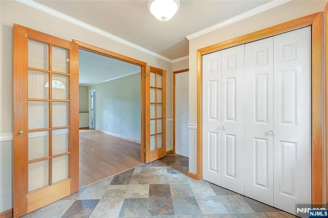 18 Dogwood Court, Westwood, NJ 07675