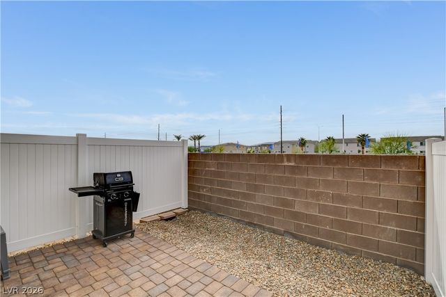 2945 White Selzter Court, Las Vegas, NV 89122
