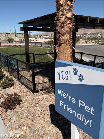 2945 White Selzter Court, Las Vegas, NV 89122