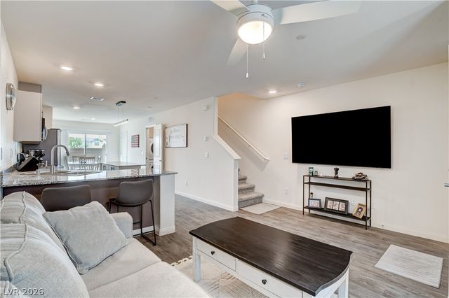 2945 White Selzter Court, Las Vegas, NV 89122