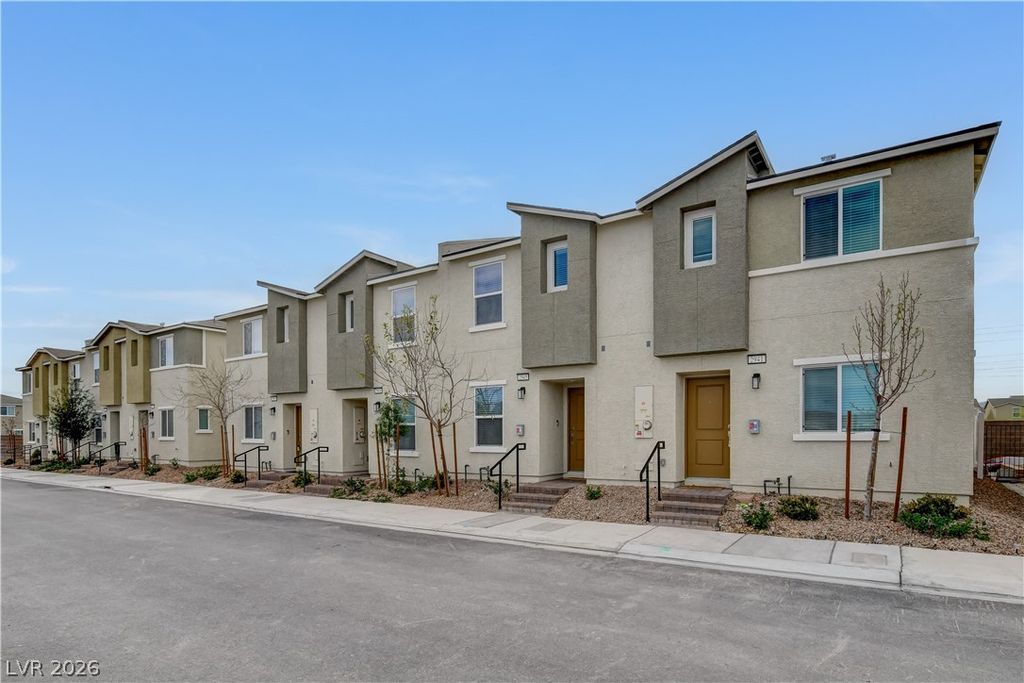 2945 White Selzter Court, Las Vegas, NV 89122