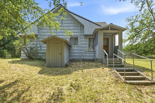 4916 Hwy 25 S. Hwy, Hunters, WA 99137 property photo