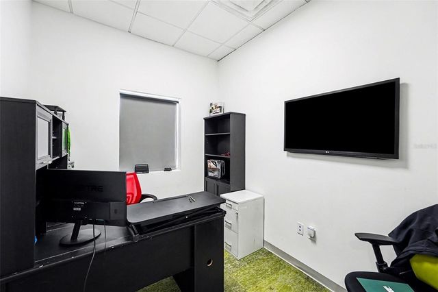 2304 E BUSCH BOULEVARD, Tampa, FL 33612