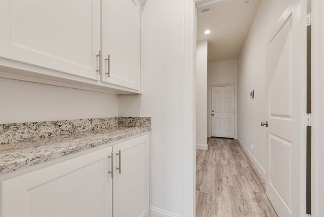 1708 Prestwick Lane, Ennis, TX 75119