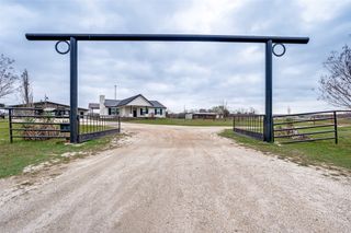 15076 S Fm 372, Valley View, TX 76272