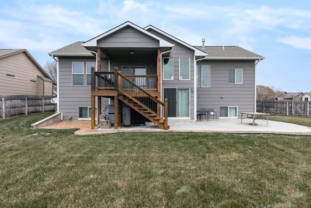 10909 W Hampton Lakes St, Maize, KS 67101