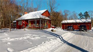 55 Howard Hill Road, Foster, RI 02825