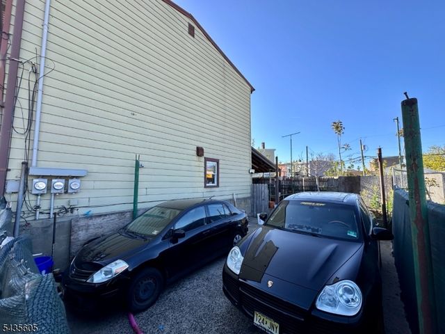366 Ferry St 2, Newark City, NJ 07105