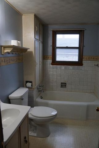 109 E 11TH STREET, Kaukauna, WI 54130