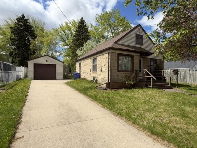 109 E 11TH STREET, Kaukauna, WI 54130