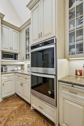332 Cotswold Drive, Norman, OK 73072