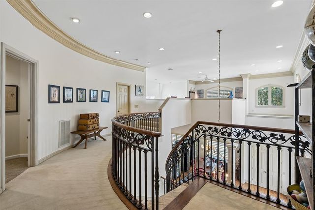 332 Cotswold Drive, Norman, OK 73072