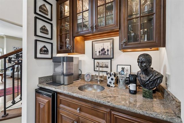 332 Cotswold Drive, Norman, OK 73072