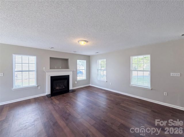 2006 Wexford Way, Statesville, NC 28625