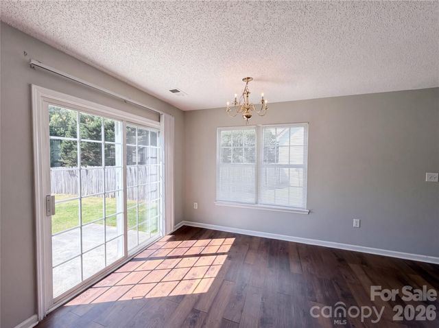 2006 Wexford Way, Statesville, NC 28625