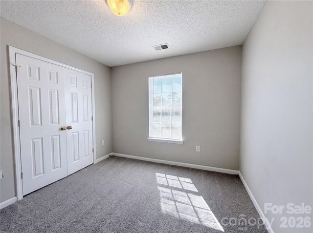 2006 Wexford Way, Statesville, NC 28625