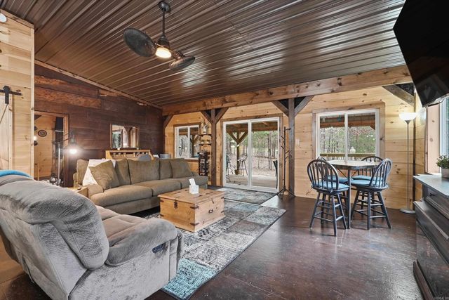 2605 Silver Ridge Rd., Drasco, AR 72530