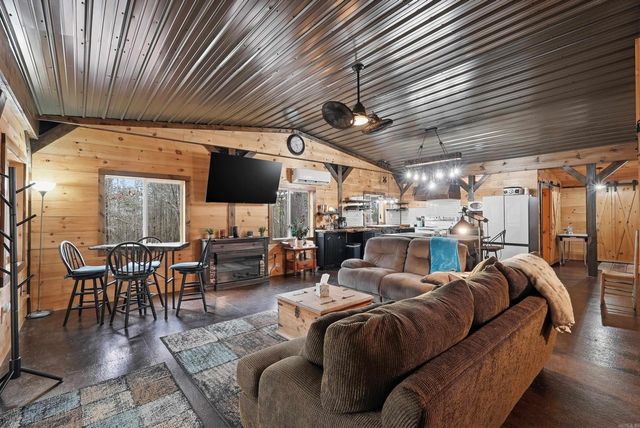 2605 Silver Ridge Rd., Drasco, AR 72530